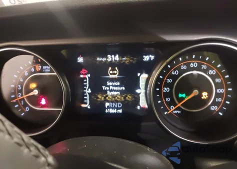 2021 Jeep Wrangler Unlimited Sport S 4X4 z USA, uszkodzony, nr VIN 1C4HJXDG0MW783680